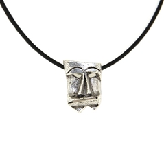 Ciondolo ´Merdules´ in argento 11x17 mm.