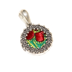 RR Orafi in Sassari Ciondolo d´argento con corona di rose in filigrana e broccato verde