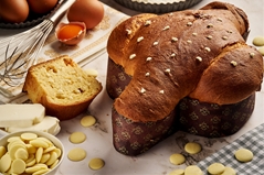 La Forneria di Pula Colomba  Artigianale con Gocce di Cioccolato Bianco - Bontà di Pula Scatola 750...