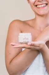 Crema viso arricchita con cannonau riserva arcanos