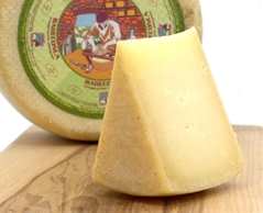 Badeconca - spiccato pecorino semistagionato 1/8 forma sottovuoto